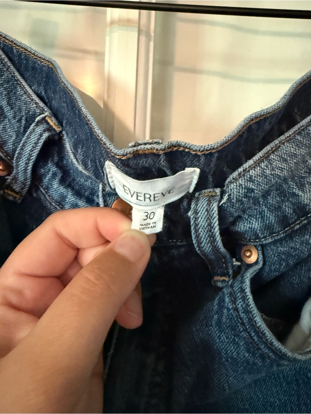 Evereve Barrel Jeans - Medium Blue Wash - Picture 3 of 6